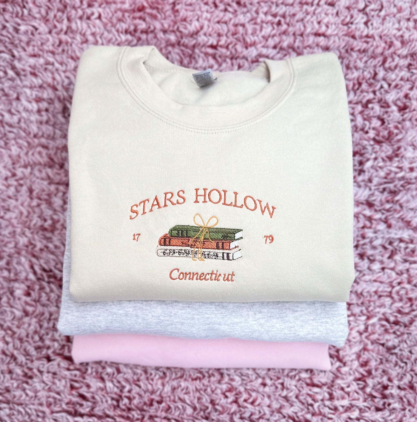 Stars Hollow Connecticut | Adult Unisex Embroidered Pullover